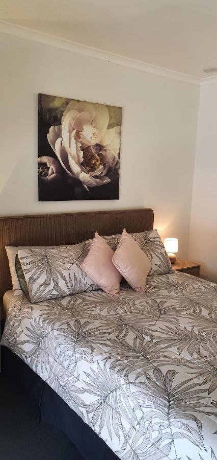 Bargara Motor Inn - Pet Friendly エクステリア 写真